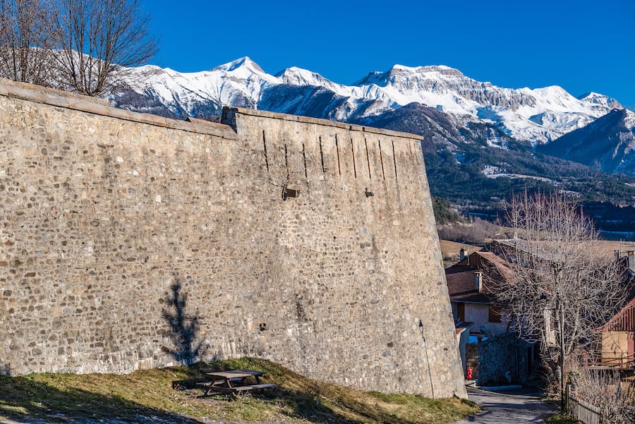 Restauration de la citadelle Seyne Les Alpes – MONUMENTAL !